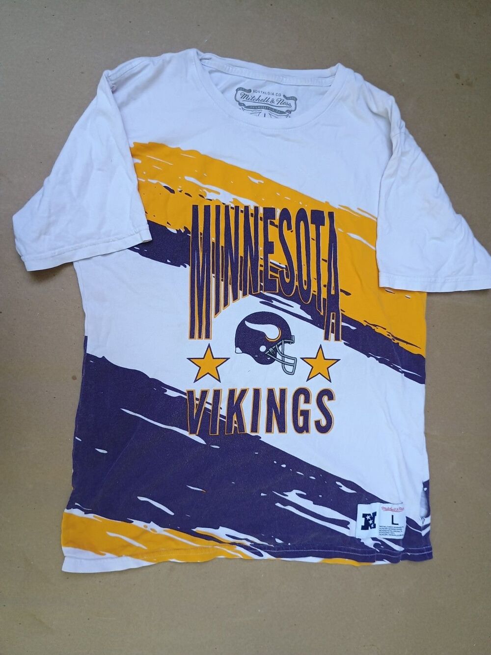 Mitchell & Ness Minnesota Vikings NFL Football Logo Print Shirt Kids Large 14/16